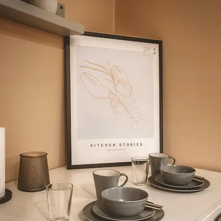 Homely! Skyview 2-room Apartment, Airport, Fair, Rooftop, Gym! Daire