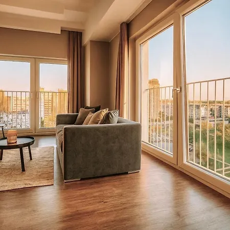 Homely! Skyview 2-room Apartment, Airport, Fair, Rooftop, Gym! Lejlighed Frankfurt am Main