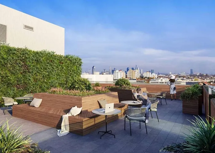 Homely! Skyview 2-room Apartment, Airport, Fair, Rooftop, Gym! Apartament